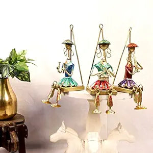 Iron Painted Wall 3 Lady Hanging Leg Frame
