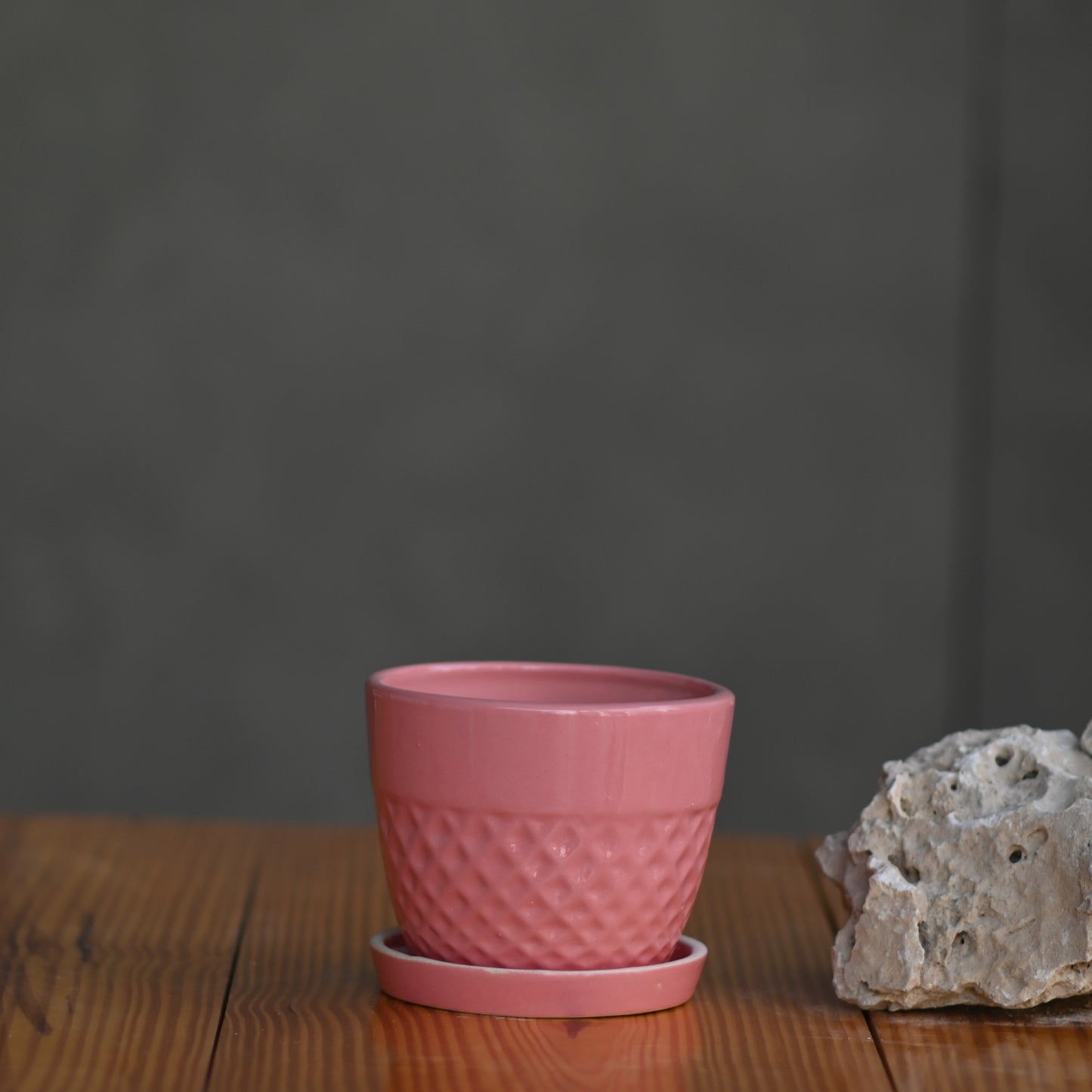 Ceramic Waffle Pot with Tray