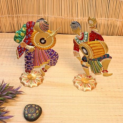 Handmade Man Dancing and Playing dhol Decorative Showpiece- Set of 2