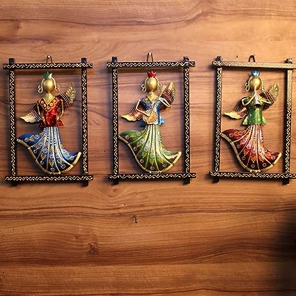 Handmade Iron Painted Wall Crown/Wings Lady Frame- Set of 3