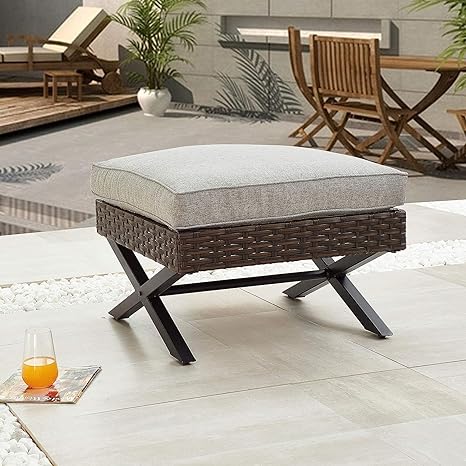 Patio Wicker 1 Ottoman With Cushion