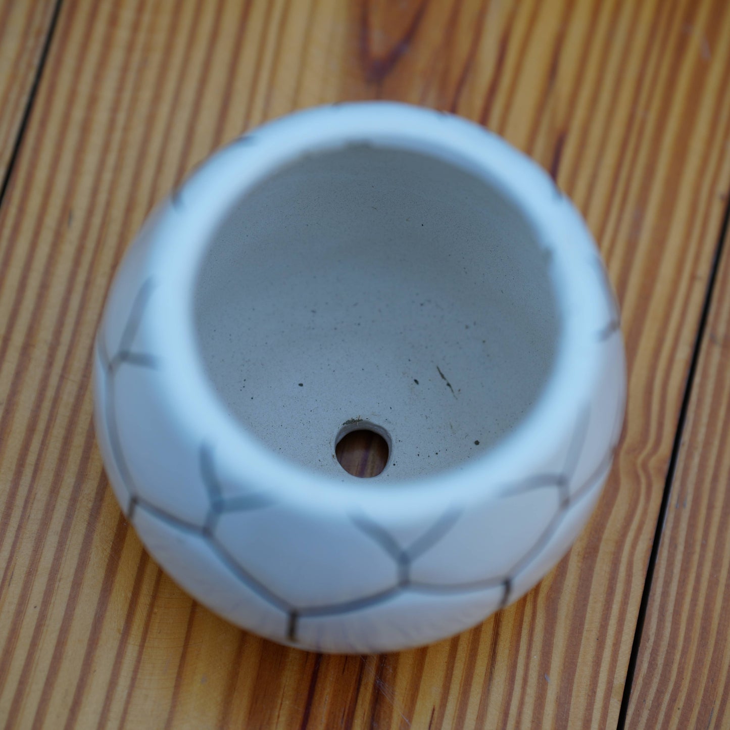 Ball Design Ceramic Planter