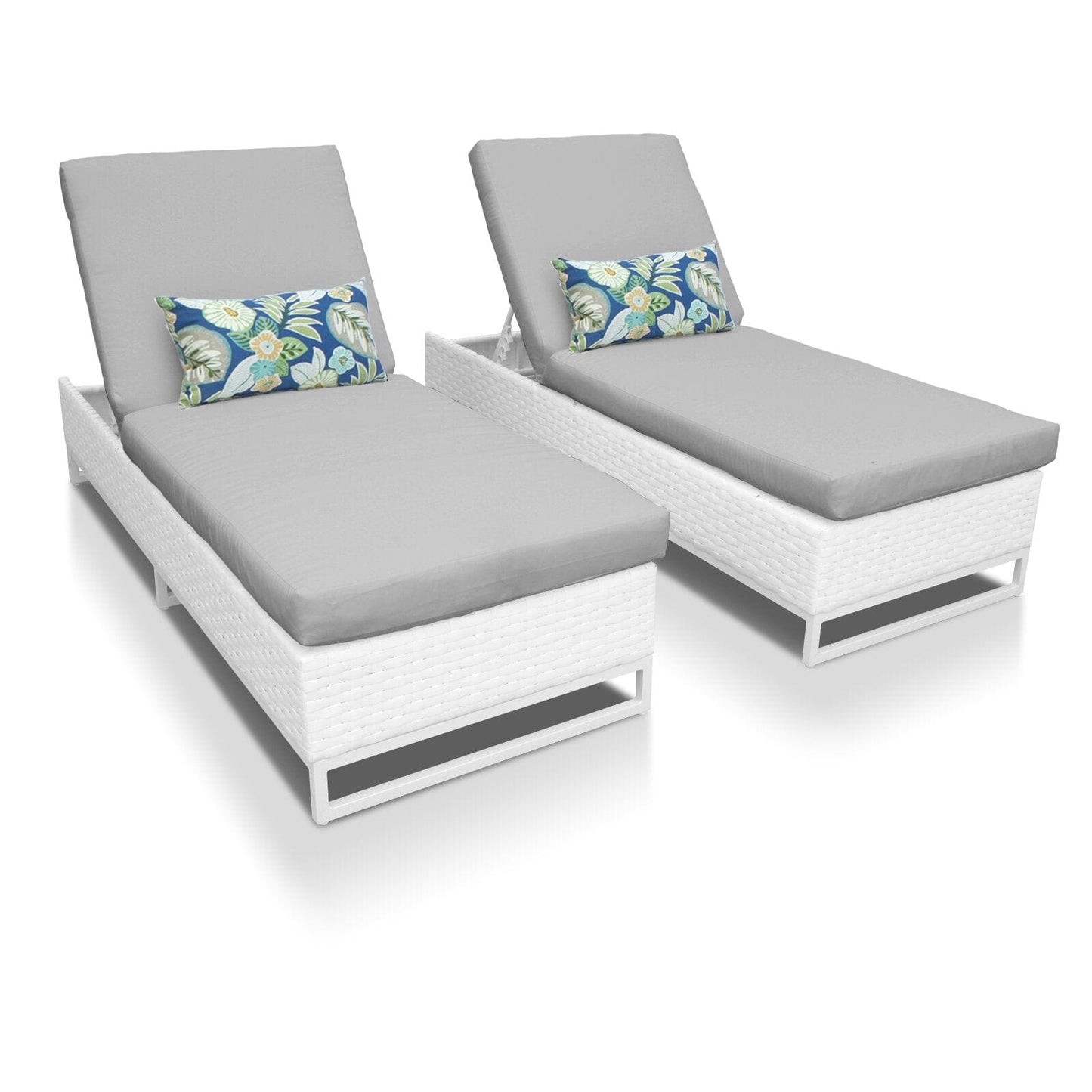 Dreamline Outdoor Furniture Poolside Lounger With Cushions (White, Set of 2)