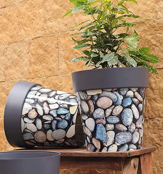 VGreen Garden Pebbler Planters (Set of 2)