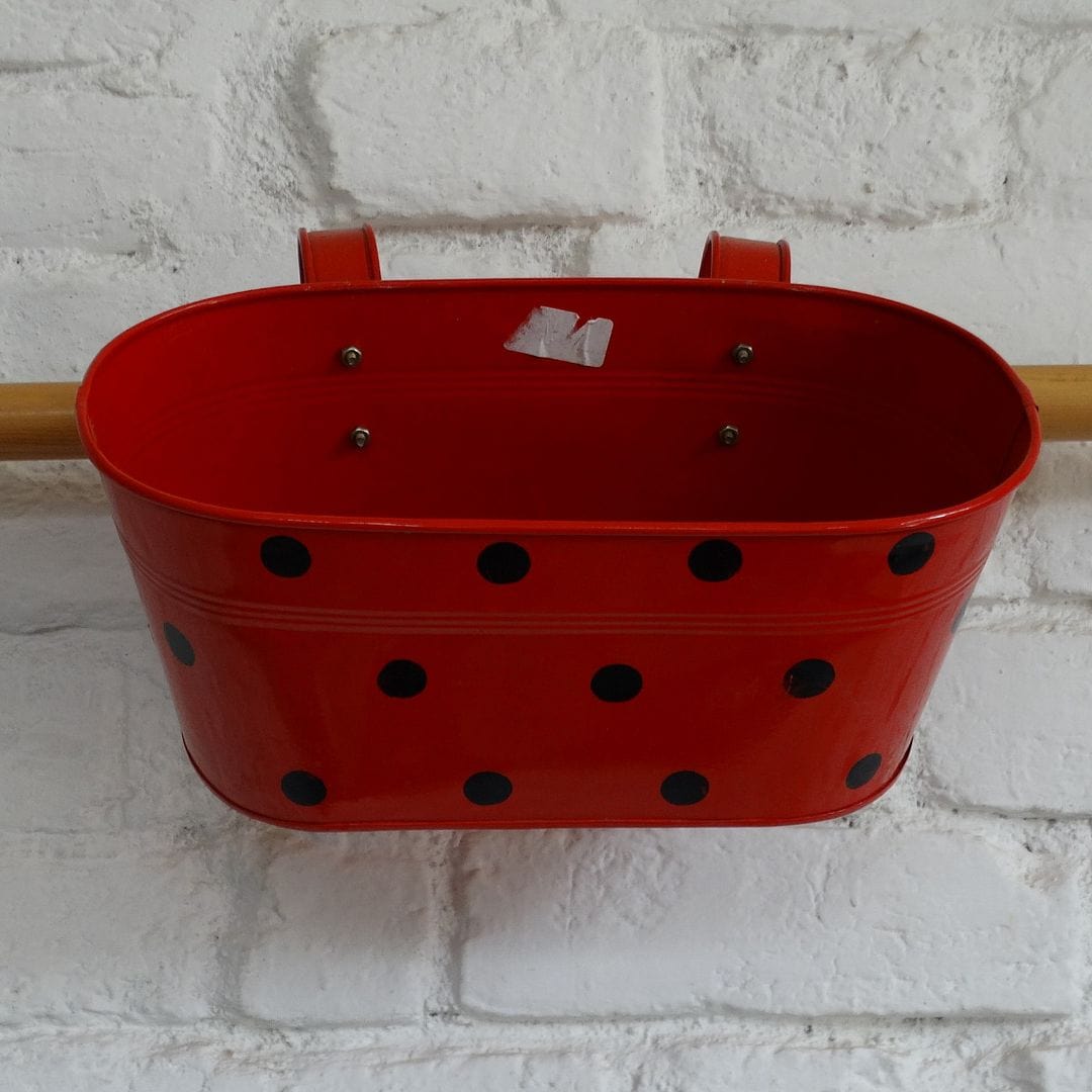 YELLOWTABLE Polka Dot Oval Metal Planter with Detachable Hooks, LxB: 12x6 Inch
