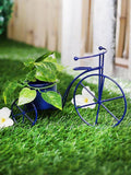 Green Girgit Metal Cycle Planter (Small)