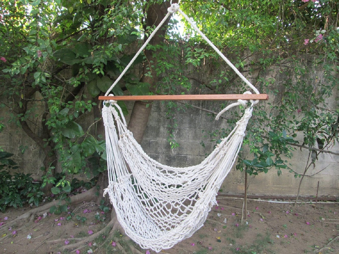 Cotton Rope Swing Hammocks, Weight Capacity of 113kg- 100cm  X 130cm