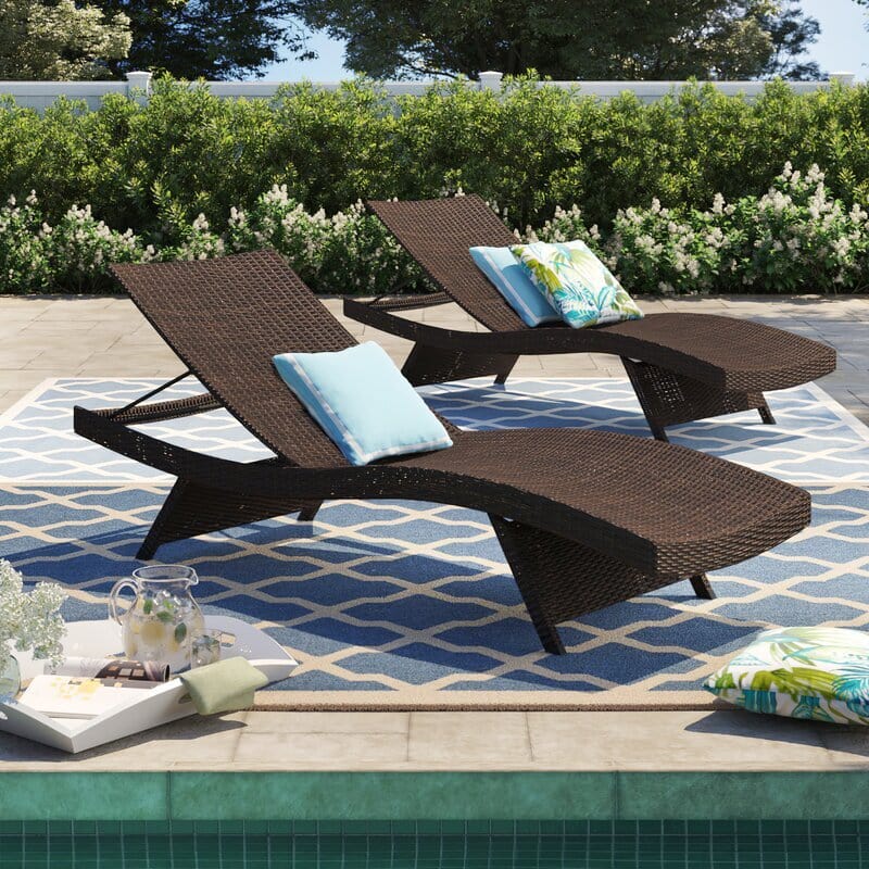 Dreamline Outdoor Poolside Lounger With Cushions (Set of 2)